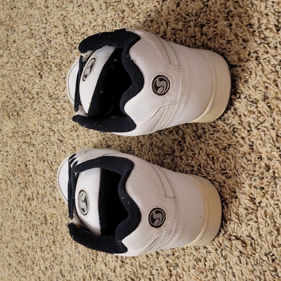 Xlnt Condition!! DVS Skate Shoes sz 8.5 - Picture 4 of 6
